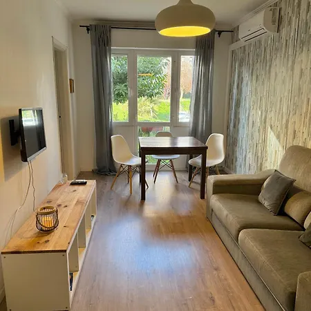 Woods House Ii דירה