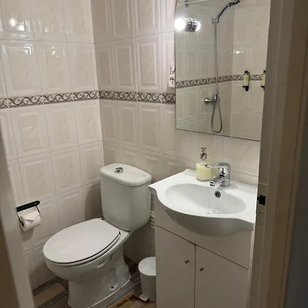 Woods House Ii ליסבון